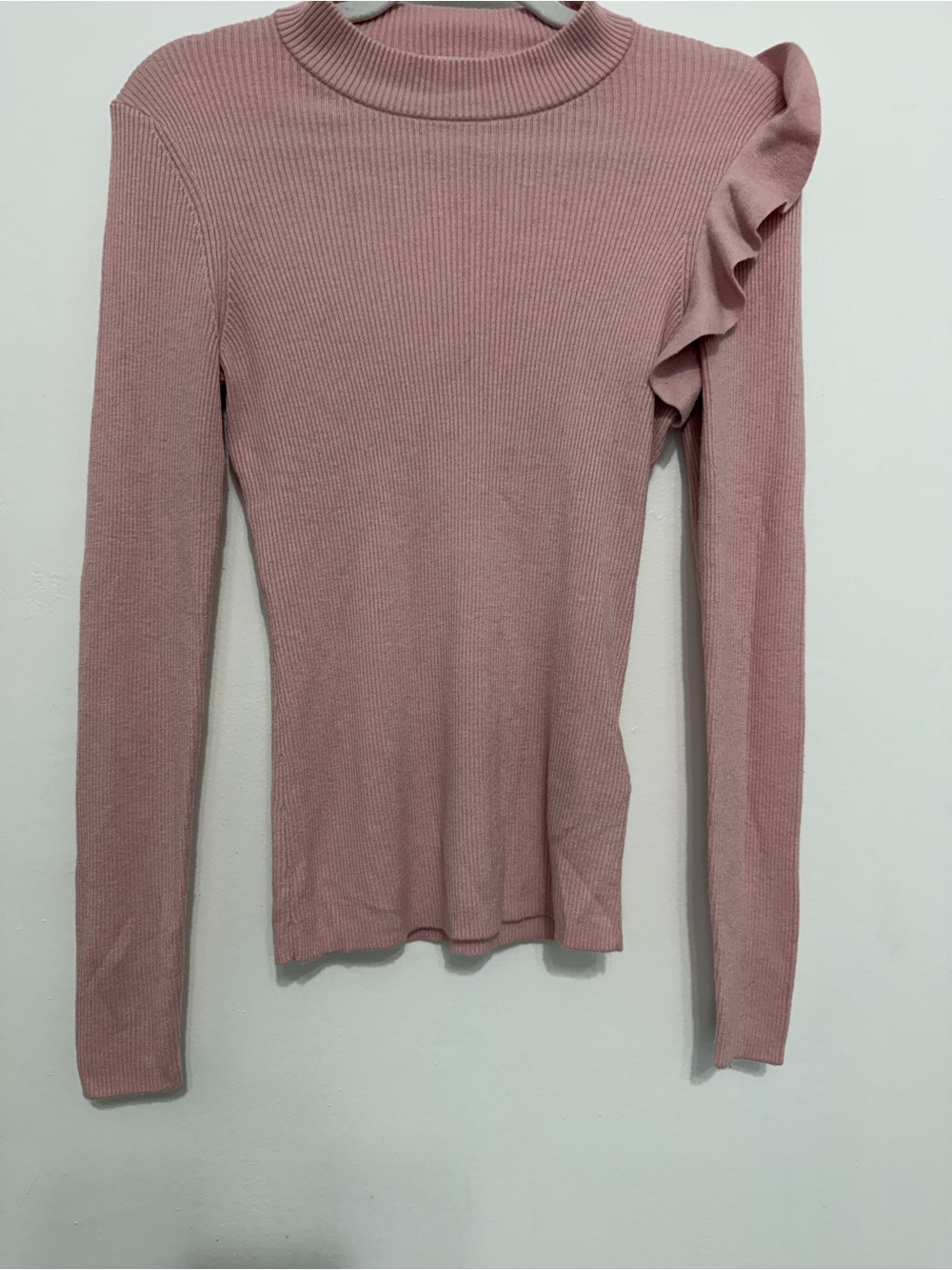 Ted Baker DIXIIY Shoulder
Detail Ribbed Sweater - Picture 3 of 6